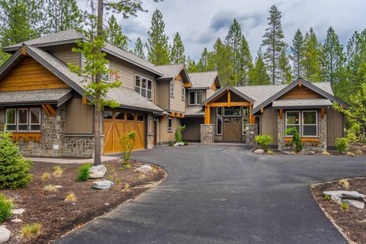 Luxury home for sale in Bend