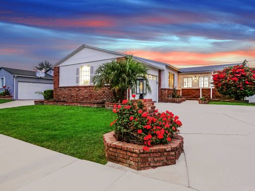 Casa Unifamiliare a Hawthorne, Los Angeles County