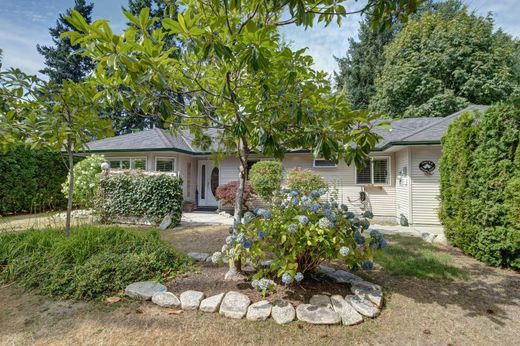 Vrijstaand huis in Sechelt, Sunshine Coast Regional District