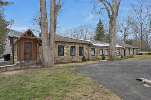 Einfamilienhaus in Tomkins Cove, Rockland County