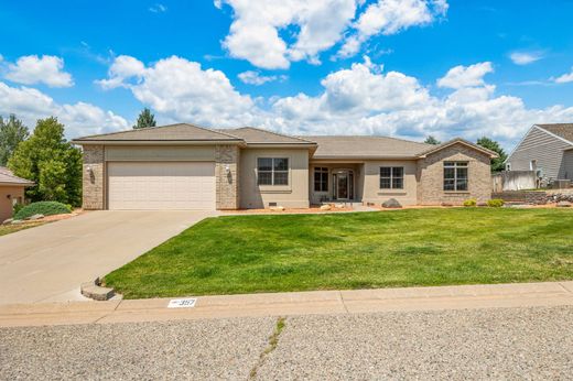 Casa en Parachute, Garfield County