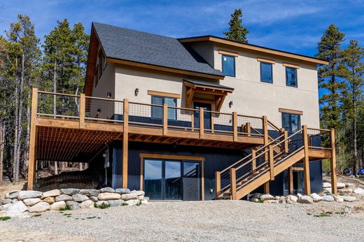 Luxury home in Alma, Park County
