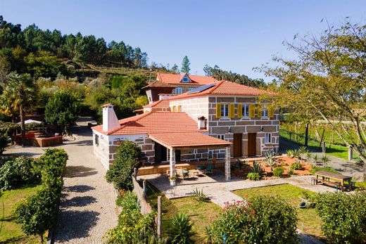 Εξοχική κατοικία σε Castelo de Paiva, Distrito de Aveiro