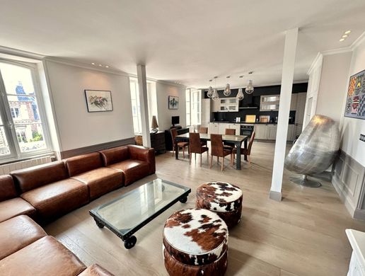 Apartment / Etagenwohnung in Deauville, Calvados