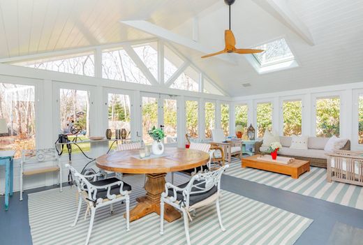 Detached House in East Hampton, Suffolk County