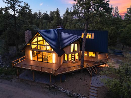 Luxury home in Durango, La Plata County