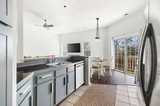 Apartment in Monmouth Junction, Middlesex County
