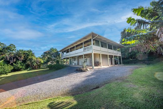 Detached House in Haiku, Maui