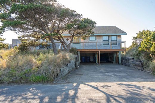 Luxury home in Gleneden Beach, Lincoln County