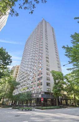 Apartment in Chicago, Cook County