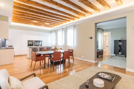 Apartment in Madrid, Province of Madrid