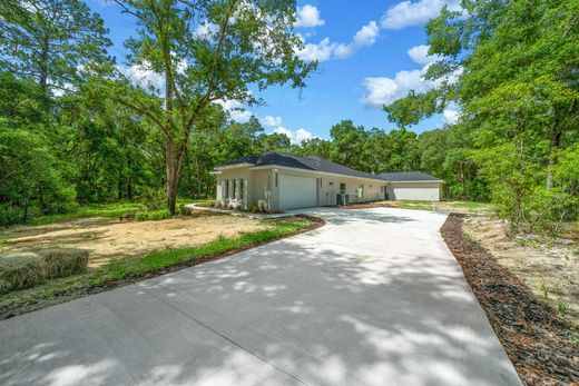 Detached House in Dunnellon, Marion County