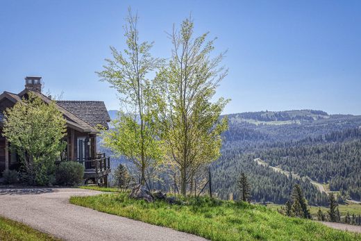 Detached House in Big Sky, Gallatin County