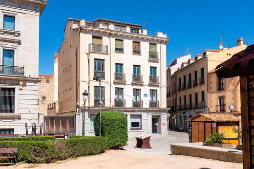 Detached House in Ávila, Avila