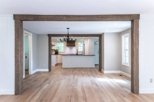 Detached House in Litchfield, Litchfield County
