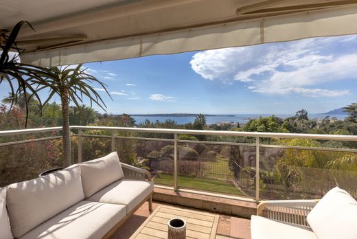 ‏וילה ב  קאן, Alpes-Maritimes