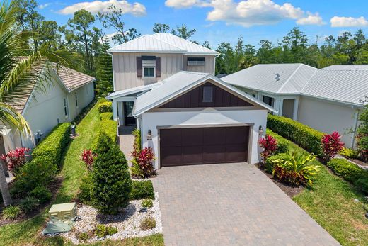 Detached House in Naples, Collier County