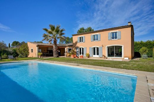 Casa en Meyrargues, Bocas del Ródano