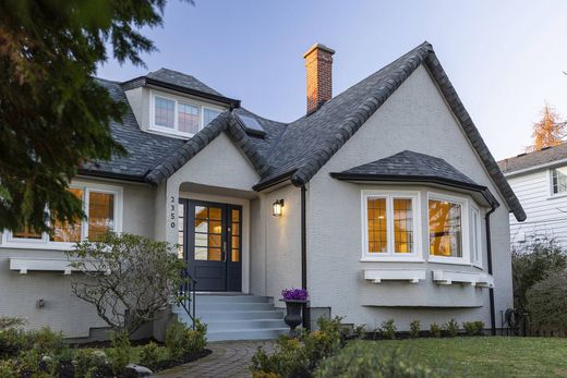 Müstakil ev Oak Bay, Capital Regional District