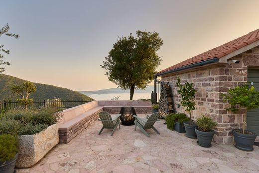 Detached House in Tivat