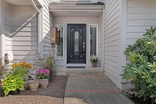Apartment for sale in Wilsonville