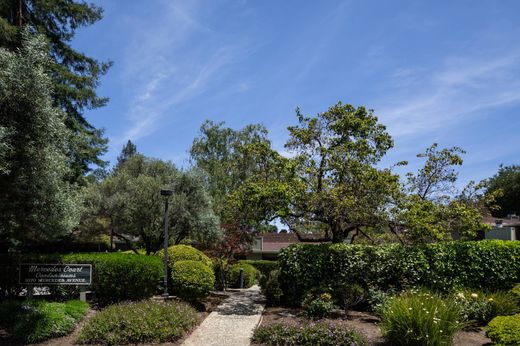 Квартира, Los Altos, Santa Clara County