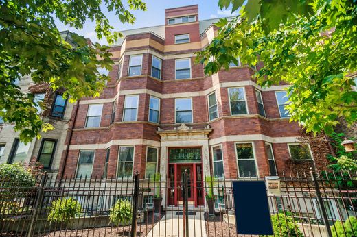 Apartment in Chicago, Cook County