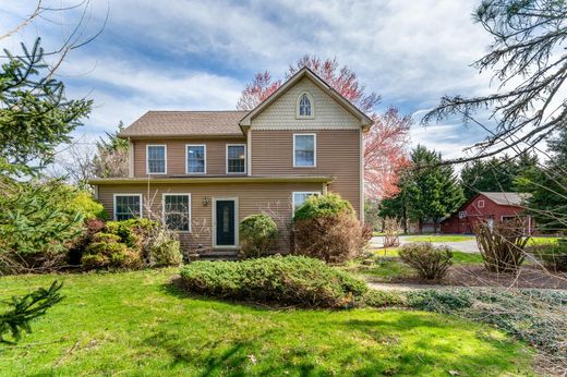 Detached House in Hightstown, Mercer County