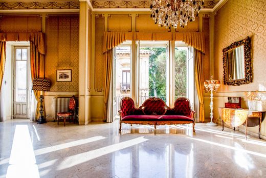Semidetached House in Catania, Sicily