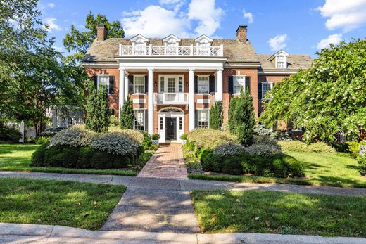 Detached House for sale in Baltimore