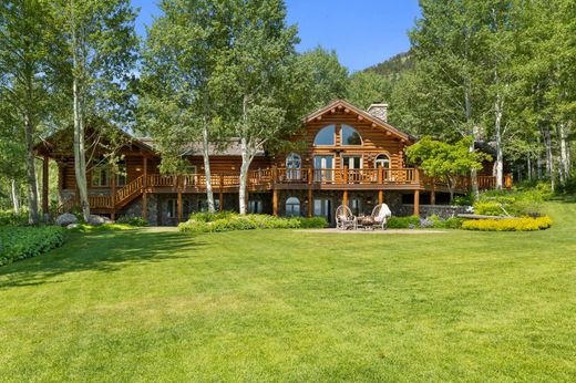 Detached House in Wilson, Teton County
