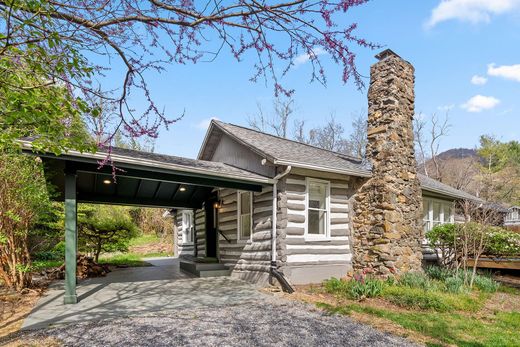 Detached House in Swannanoa, Buncombe County
