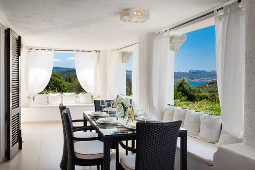 别墅  Arzachena, 萨萨里省