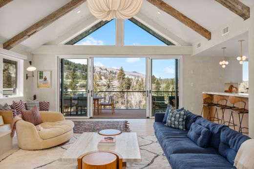 Detached House in Aspen, Pitkin County