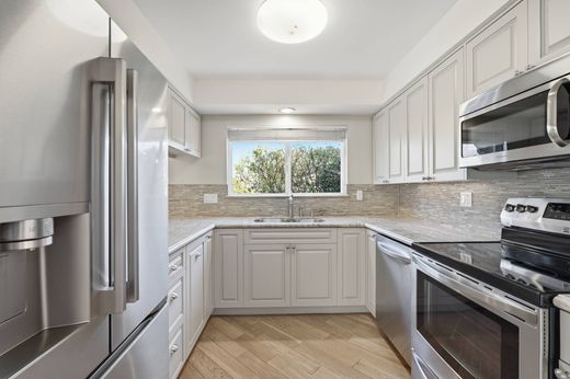 Apartment in Torrance, Los Angeles County