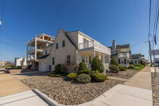 Detached House in Longport, Atlantic County