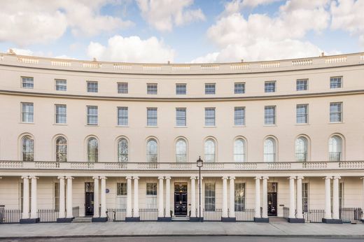 Duplex in London, Greater London