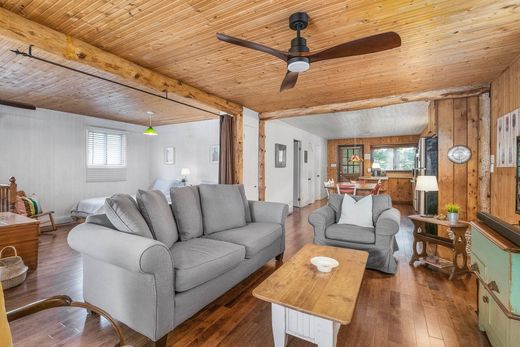 Einfamilienhaus in Mandeville, Lanaudière