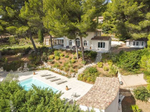 Detached House in Aix-en-Provence, Bouches-du-Rhône