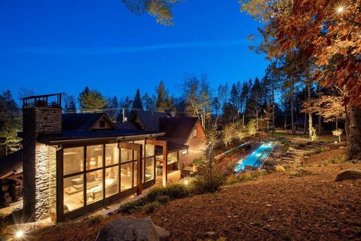 独立式房屋  Saint-Sauveur-des-Monts, Laurentides