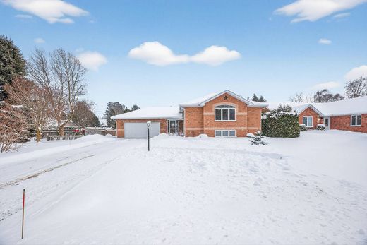 Detached House in The Blue Mountains, Ontario
