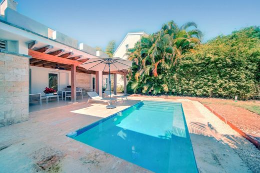 Casa Unifamiliare a La Romana, Provincia de La Romana