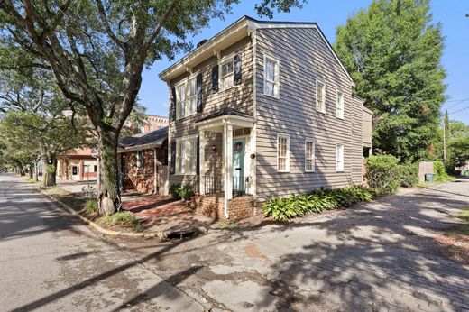 Detached House in Savannah, Chatham County