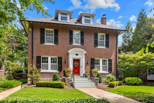 Einfamilienhaus in University City, Saint Louis County