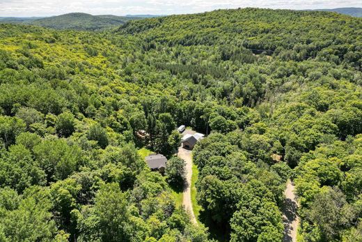 Vrijstaand huis in Duhamel, Outaouais