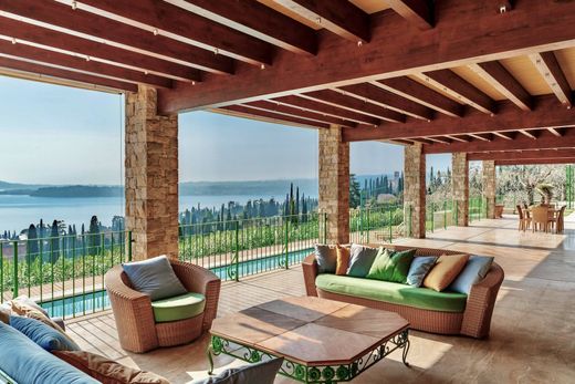 Willa w Gardone Riviera, Provincia di Brescia
