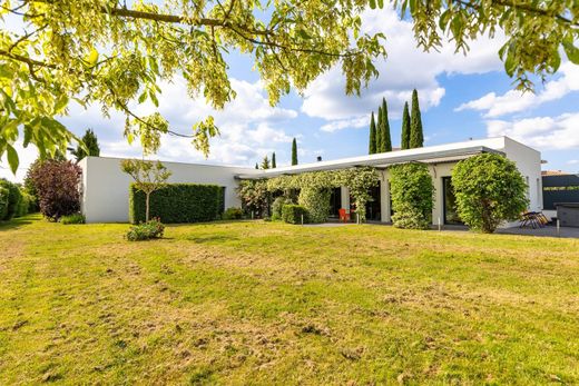 Bordeaux, Girondeの一戸建て住宅