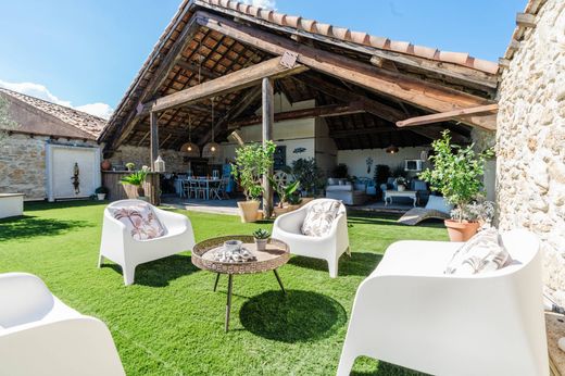 Mehrfamilienhaus in Narbonne, Aude