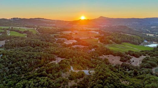 Teren w Glen Ellen, Sonoma County