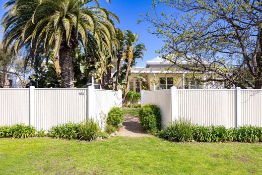 Luxury home in Sorrento, Melbourne